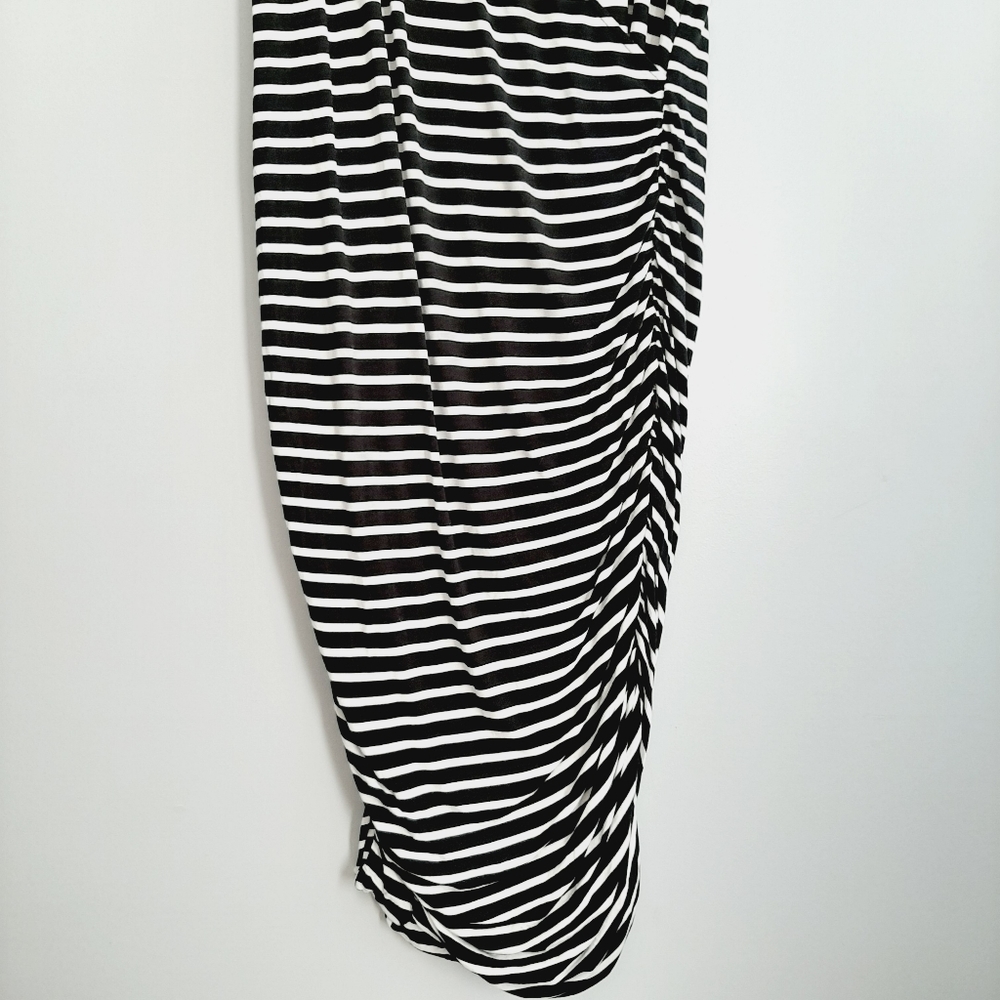 Mossimo Supply Co. Black and White Striped Midi Dress - Picture 4 of 10